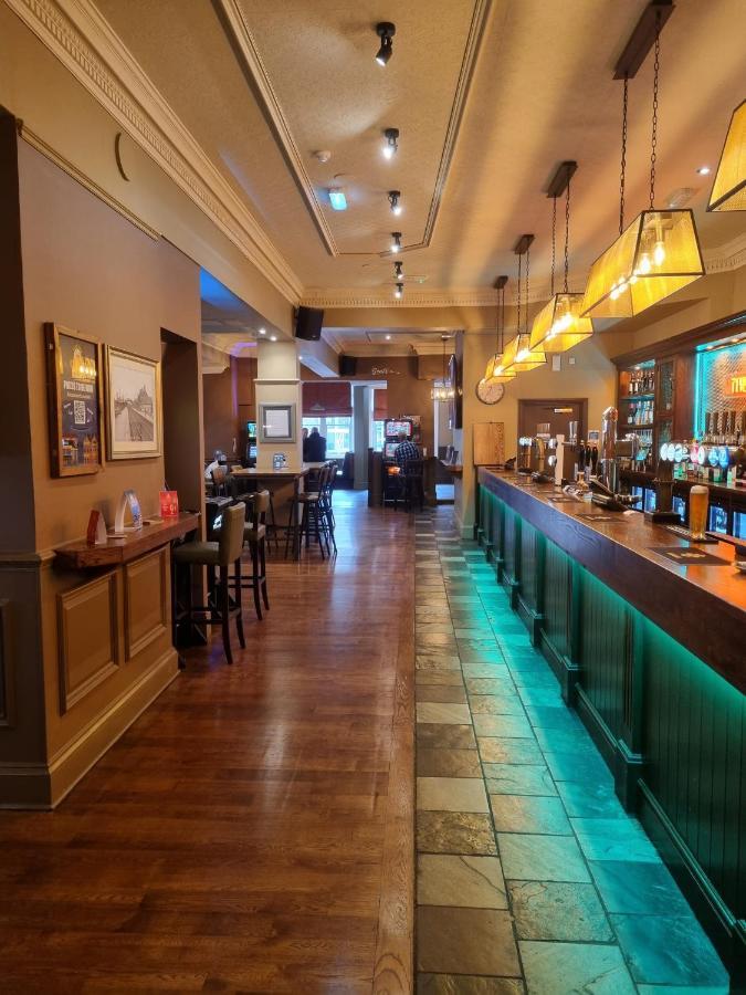 Hotel The Lambton Arms *